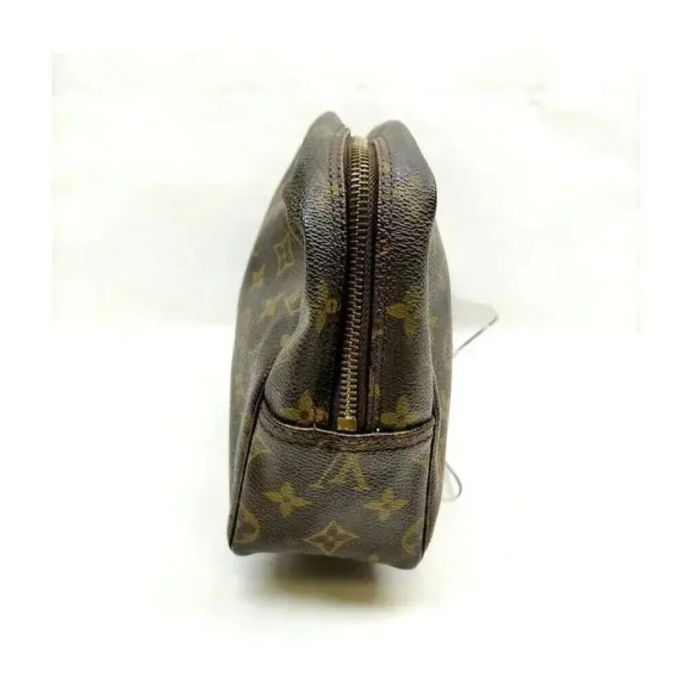 Louis Vuitton country manufacture